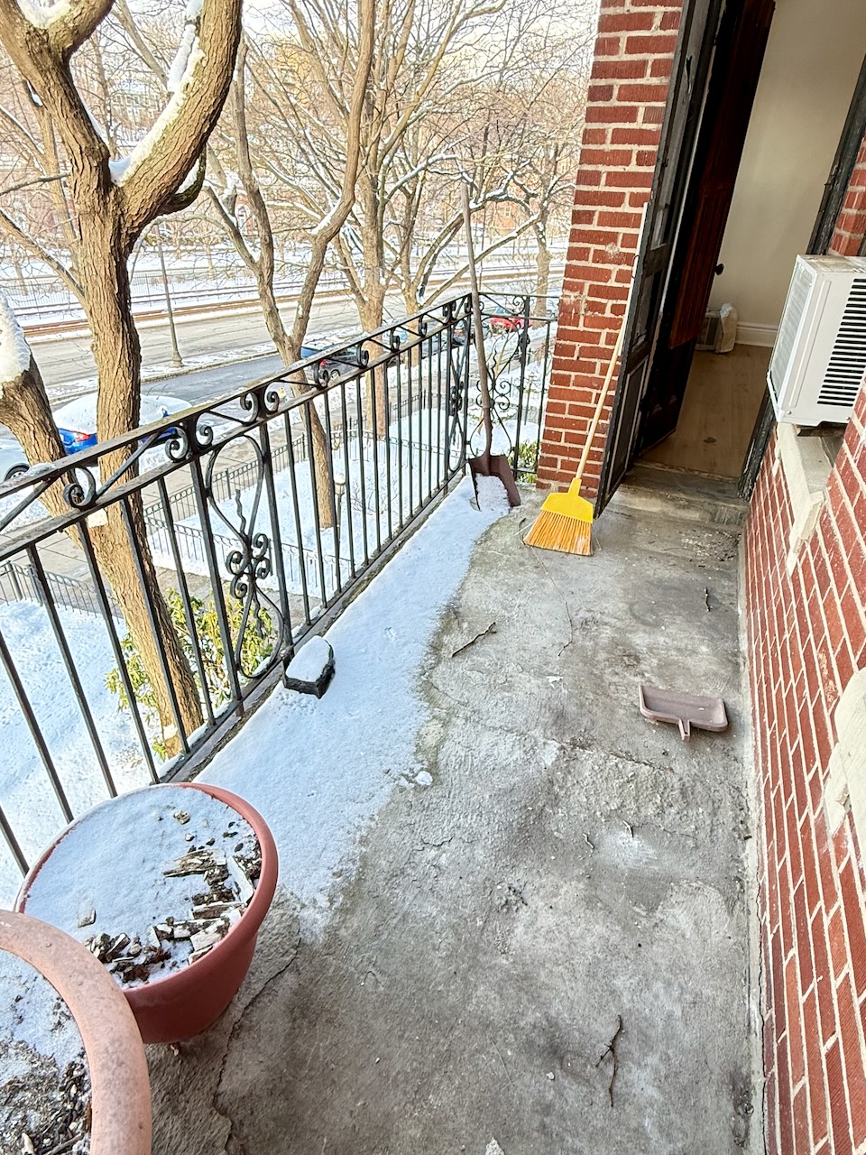 1754 Commonwealth Ave, Brighton