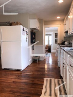 32 Irvington Rd, West Somerville