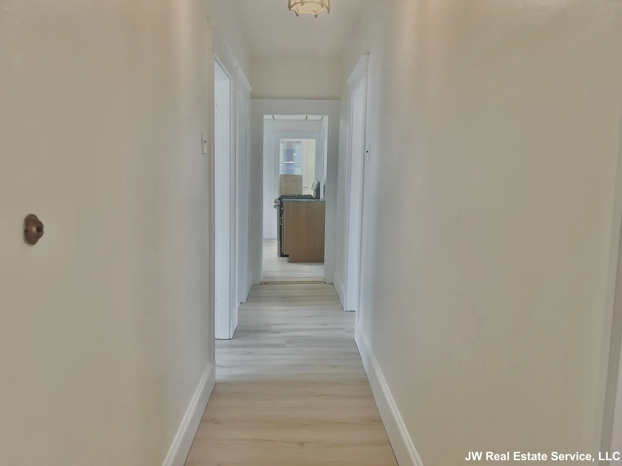 5 Magnus Ave, Ward Two