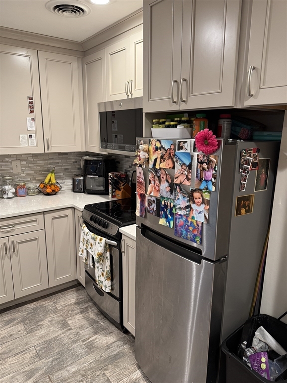 5050 Washington St, West Roxbury