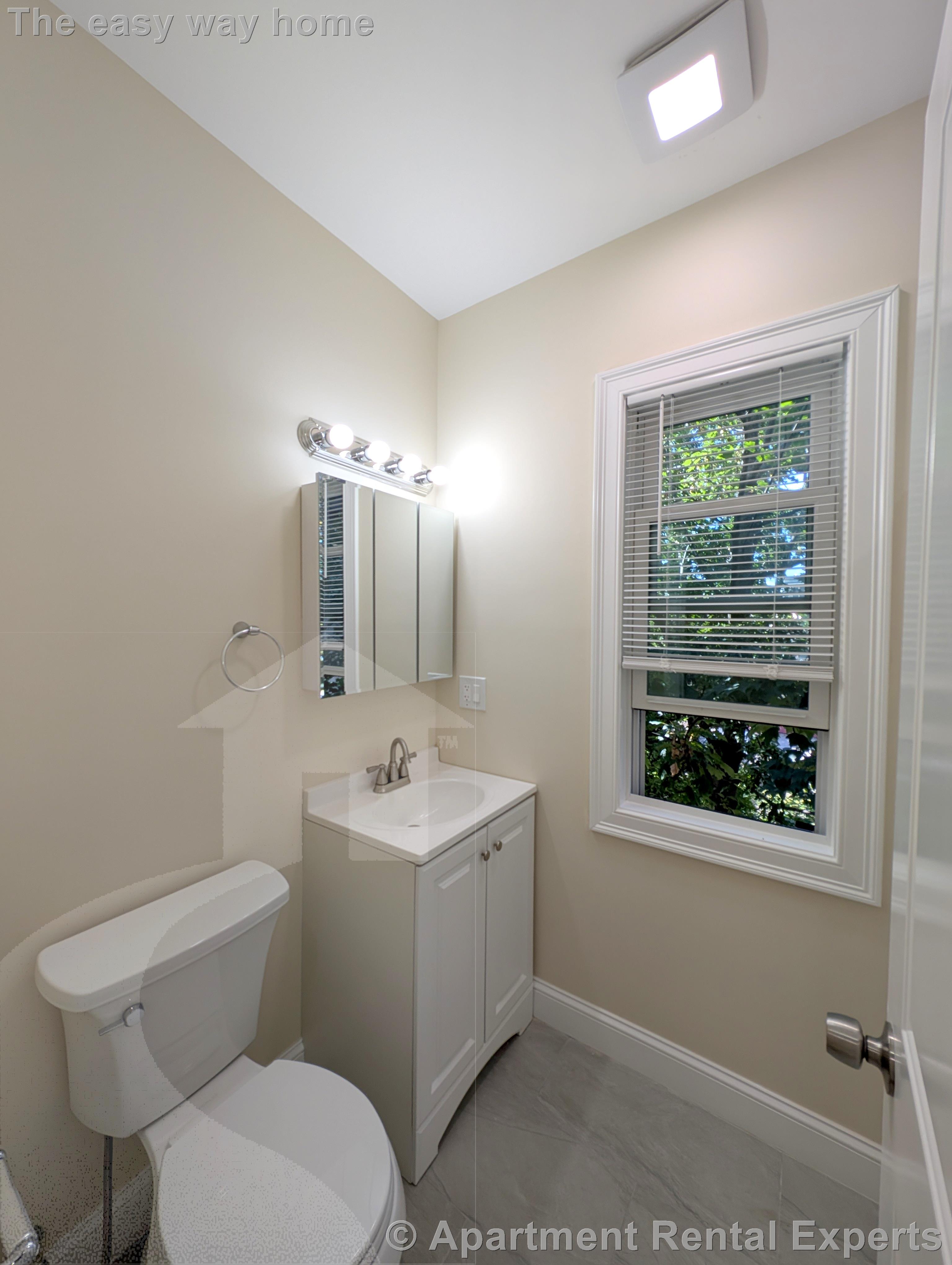 22 Holyoke Rd, Porter Square