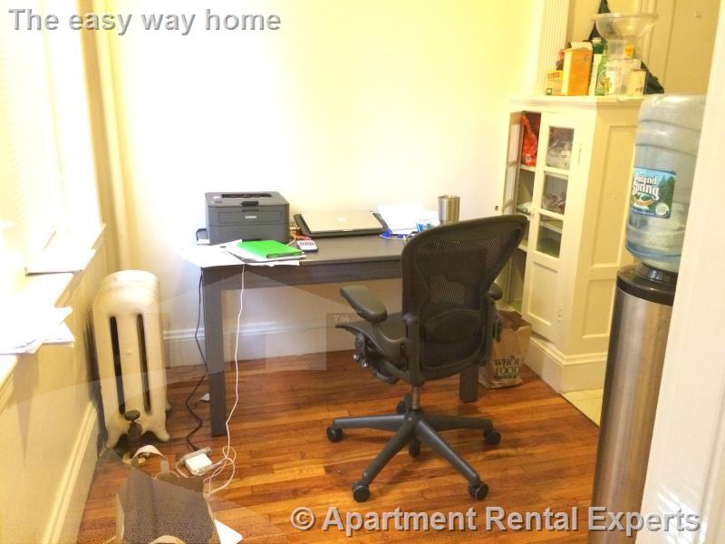 1610 Massachusetts Ave, Harvard Square