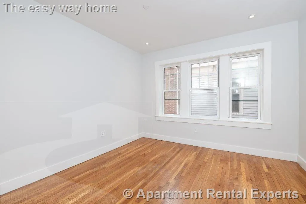 18 Forest St, Porter Square