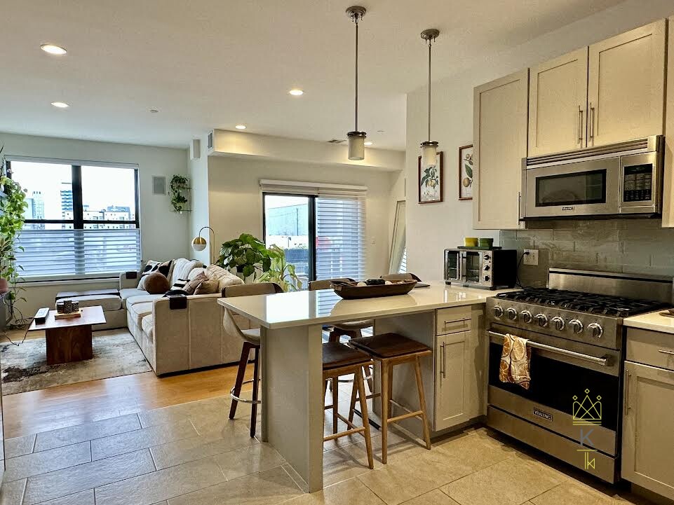 345 D St, South Boston