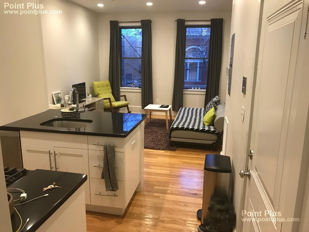 87 Third St, East Cambridge