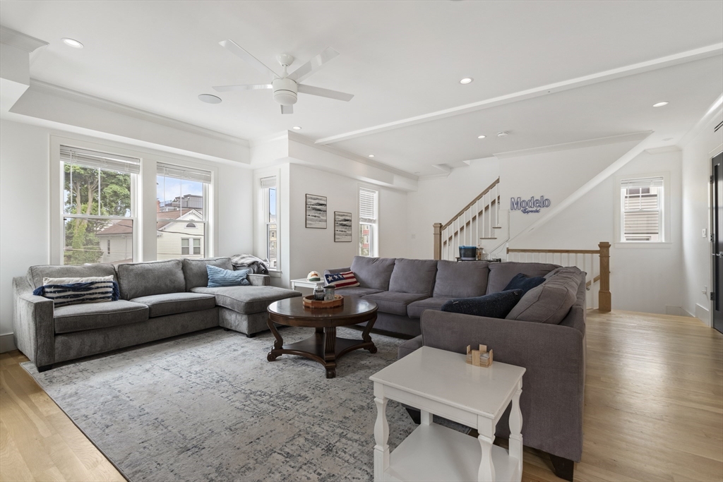 10 Hallet, Dorchester