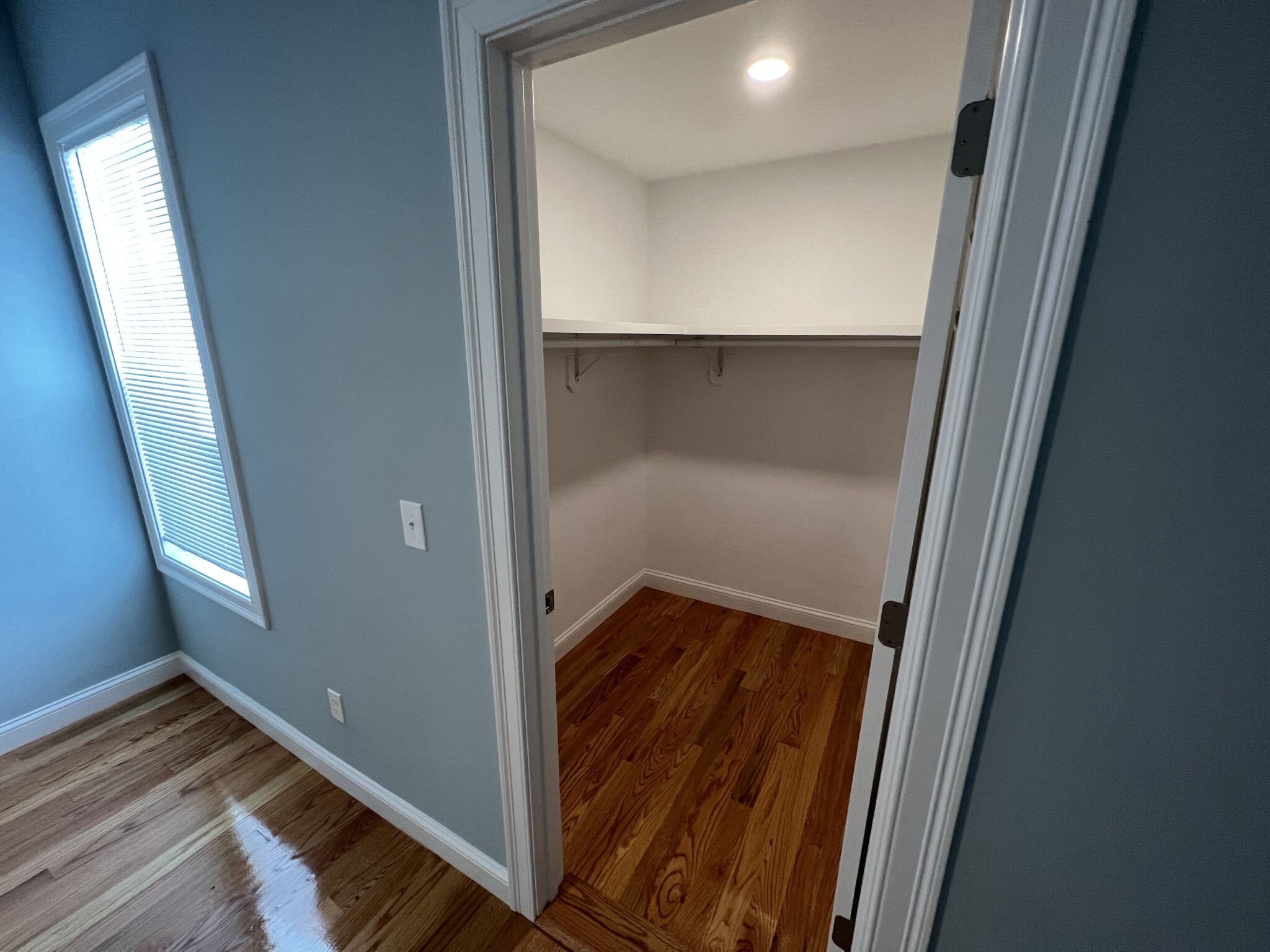 126 Cross St, East Somerville