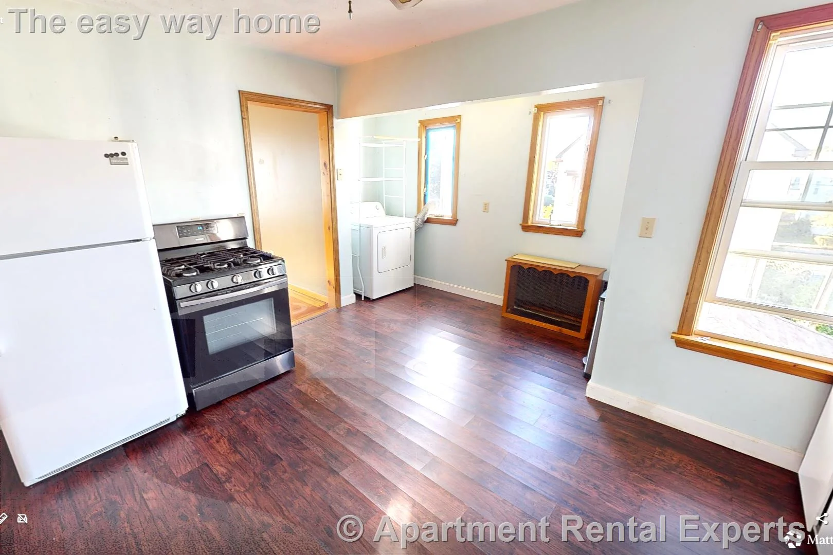 27 Princeton St, Tufts