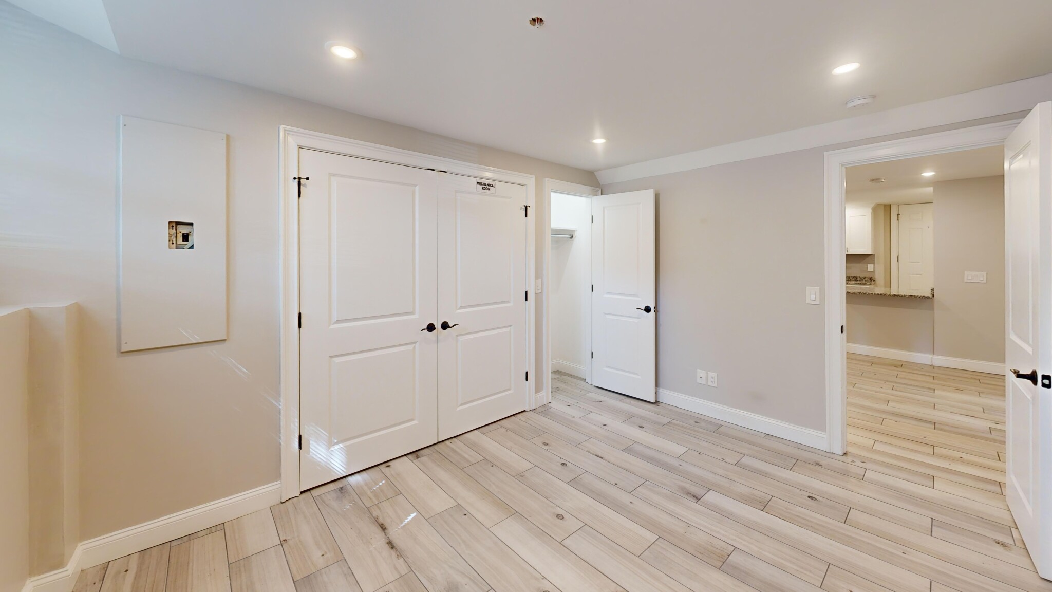 2017 Commonwealth Ave, Brighton