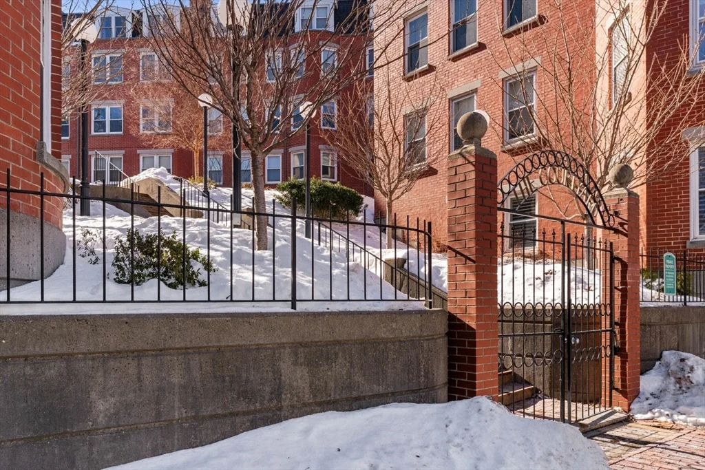 47 Harvard St, Charlestown