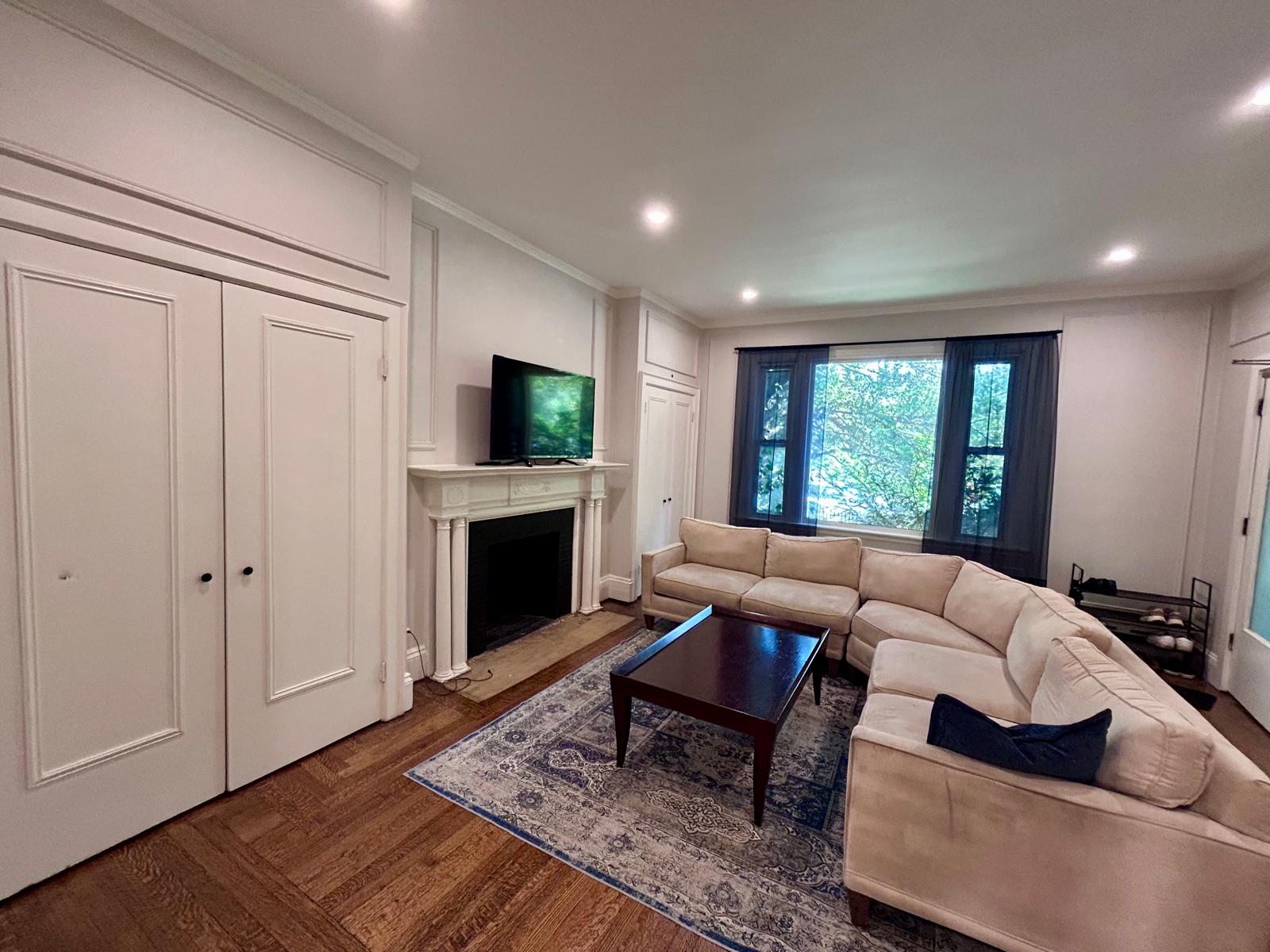 1712 Beacon St, Brookline