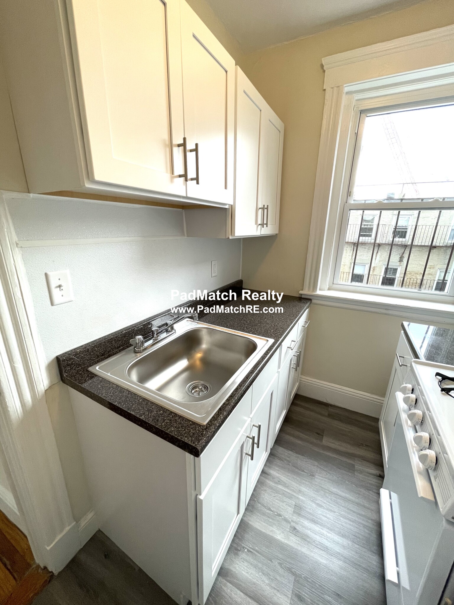 1191 Boylston St, Fenway