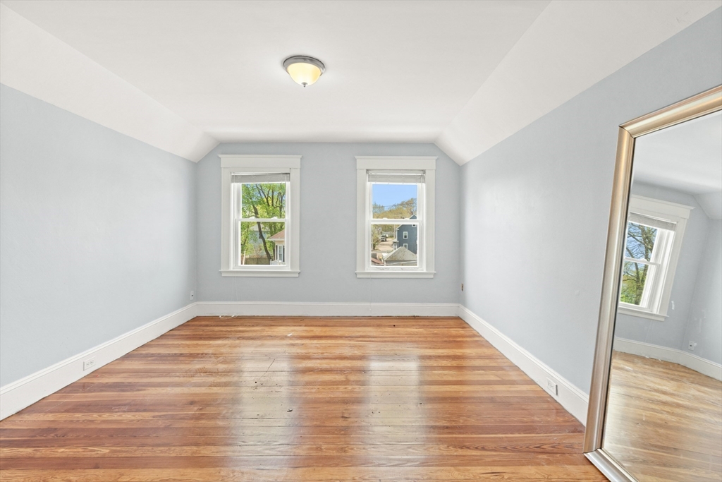 9-11 West St, Norwood