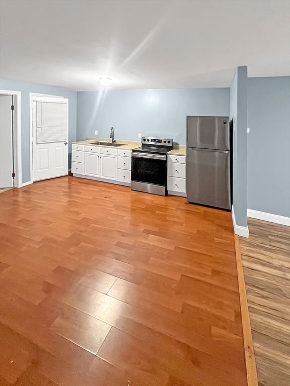 75 Mendon Rd, Attleboro