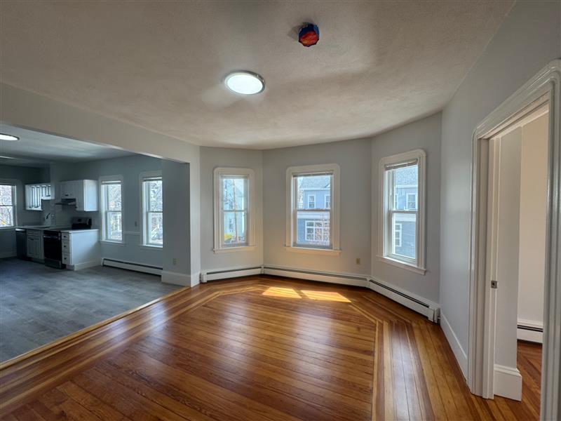 325 Highland Ave, Powder House Square