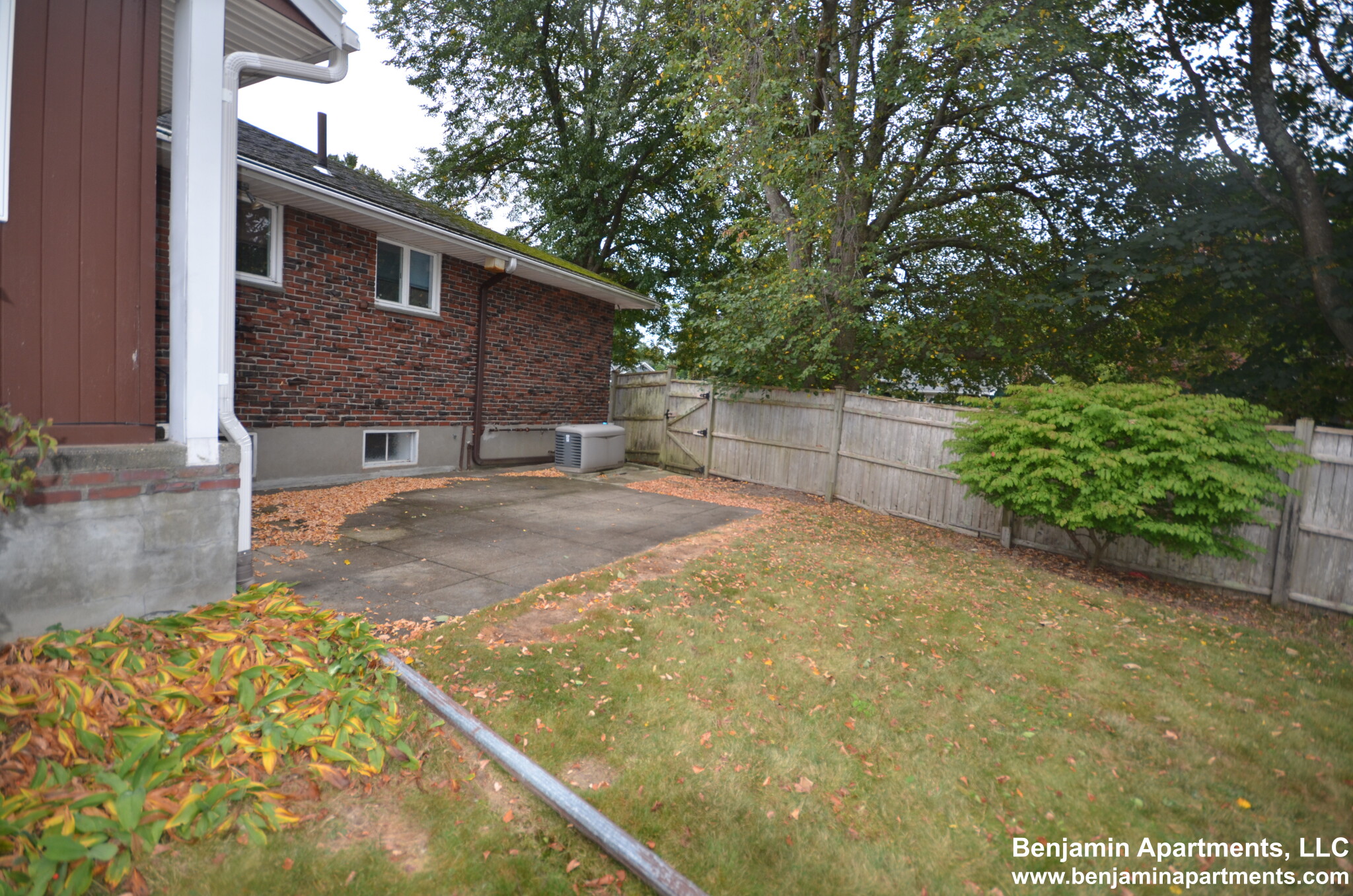 20 Mossdale Rd, Jamaica Plain