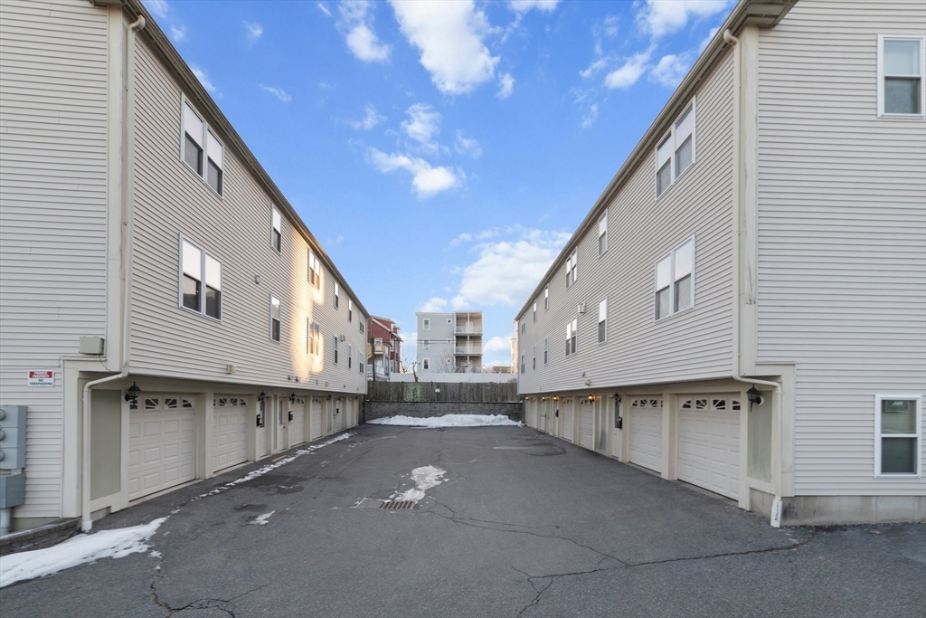 16 Downer Ct, Boston