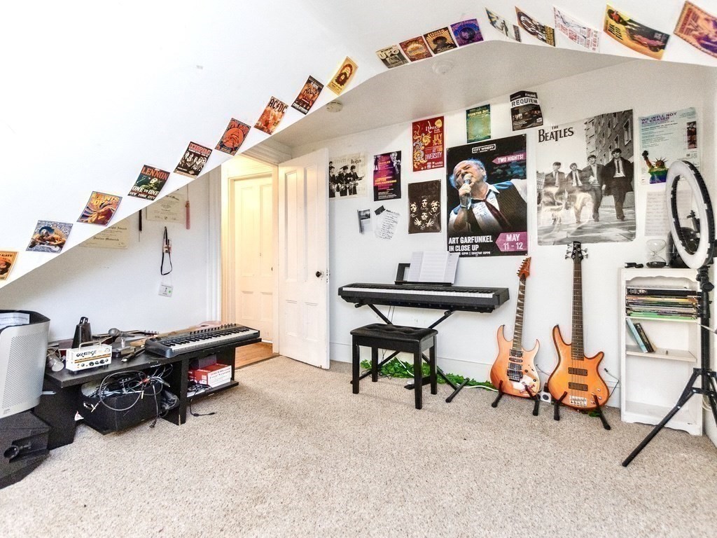 17 Cushman Rd, Brighton