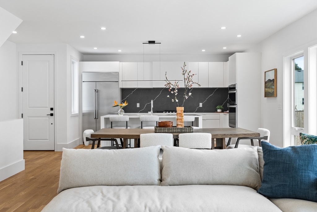 264 Lagrange St, Chestnut Hill