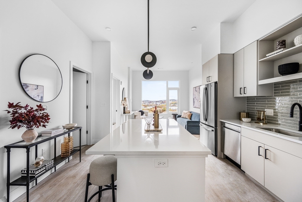 93 Bennington St, Revere