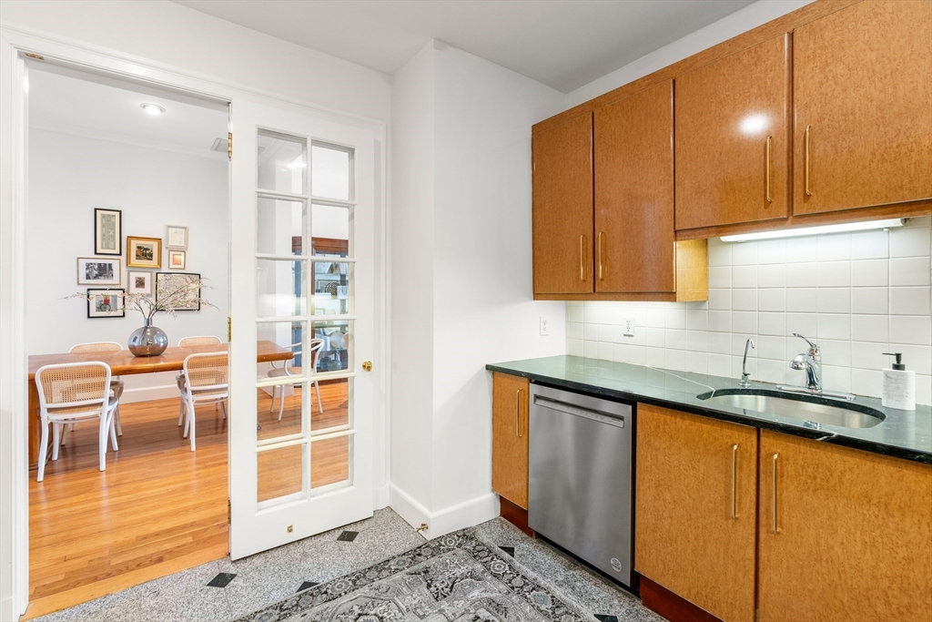 120 Beacon St, Back Bay