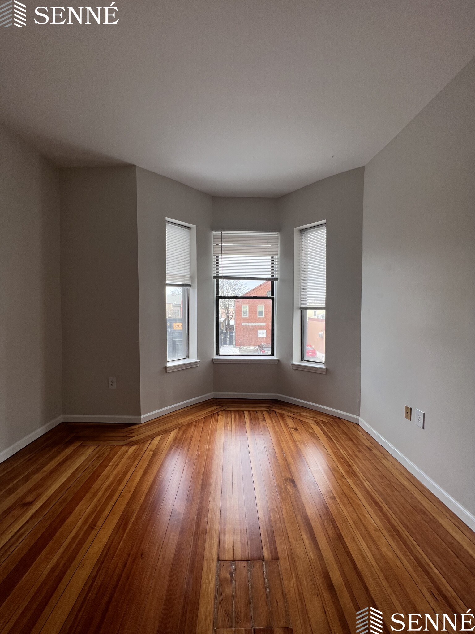 790 Main St, The Port