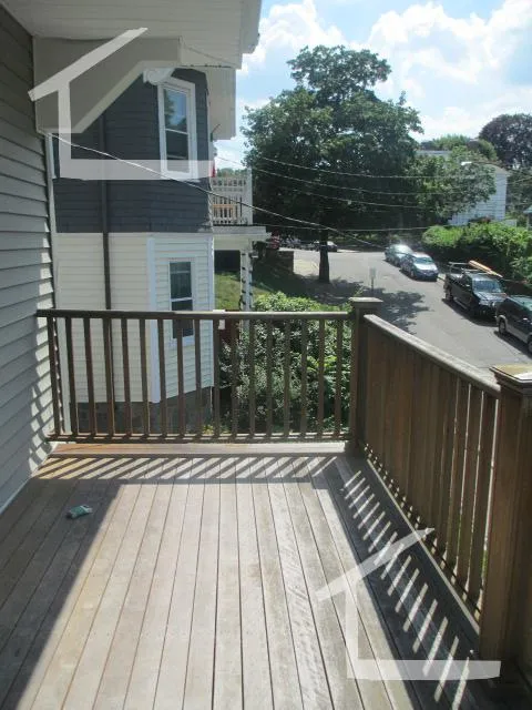 73 Leicester St, Oak Square