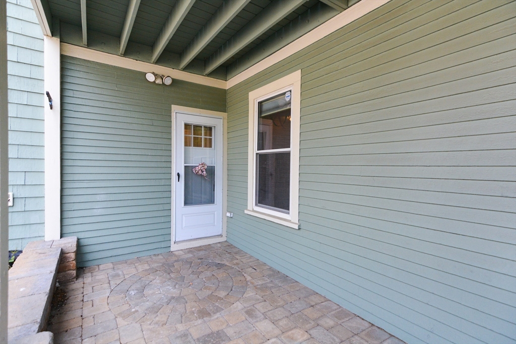 84 Roseclair St, Dorchester