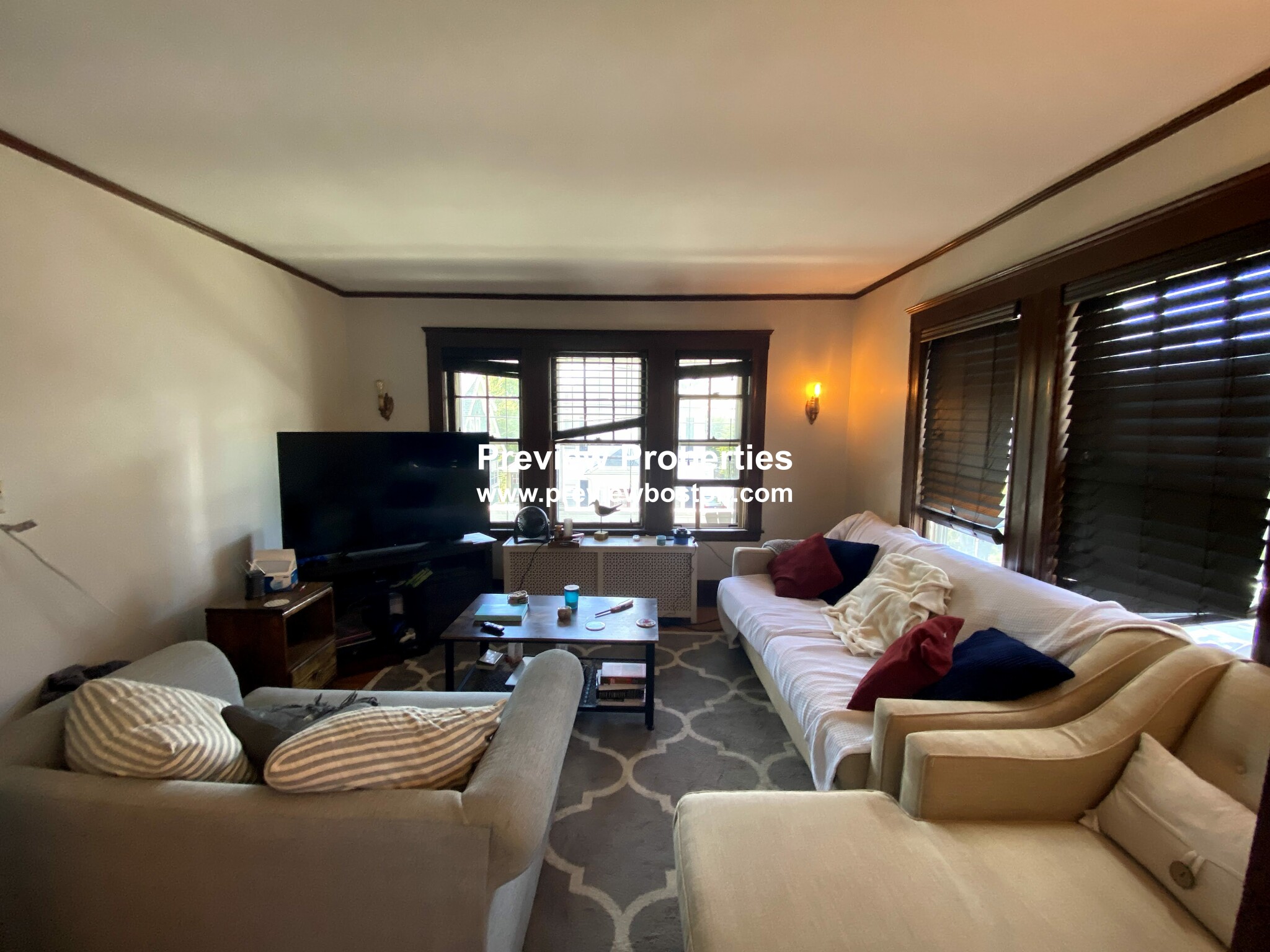 12 Niles St, Brighton