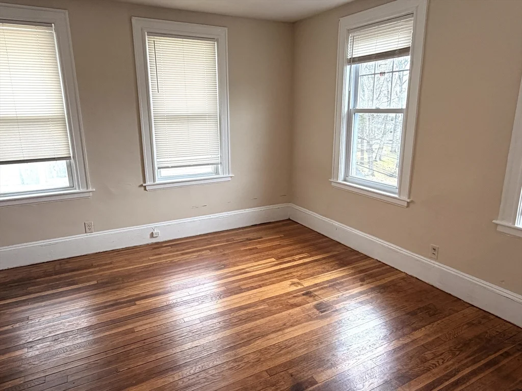 182 Princeton Ave, Waltham