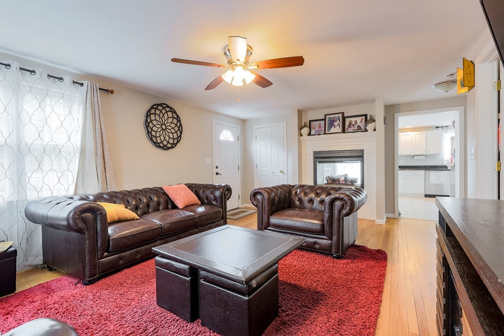 348 Osgood St, North Andover