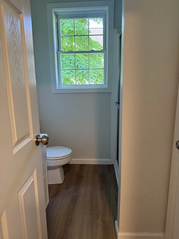 28 Crestview Dr, Westborough