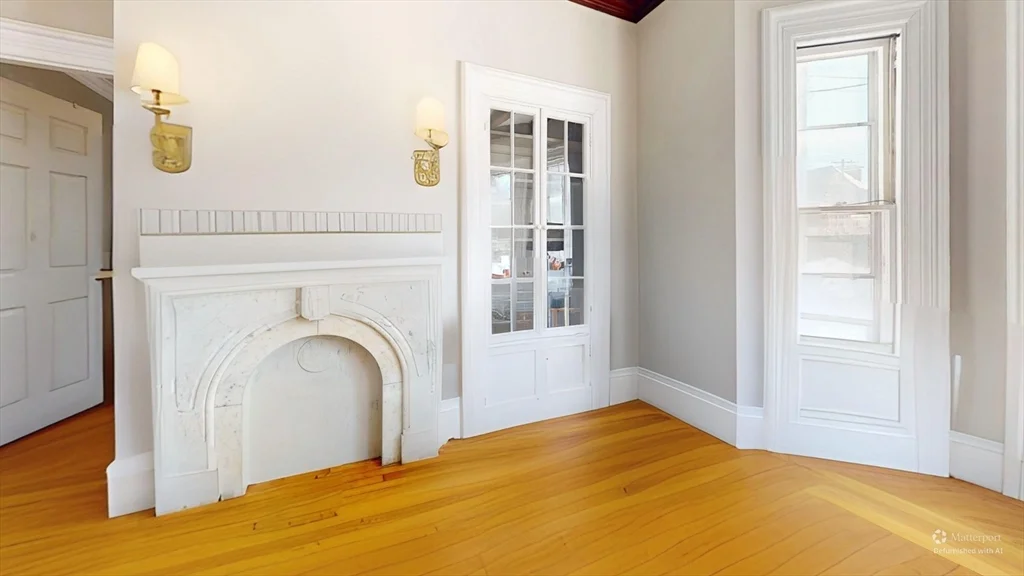 12 Lyman St, Waltham