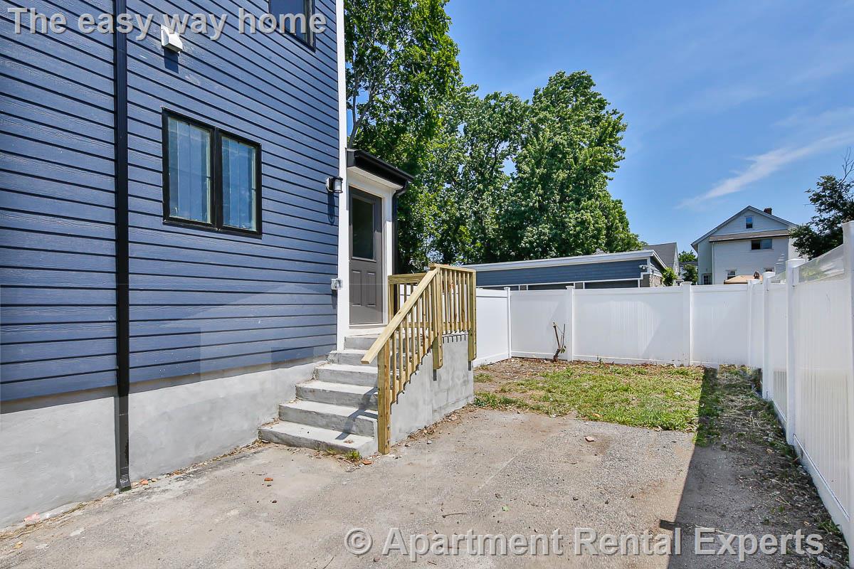 120 Jerome St, West Medford