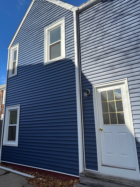 50 Samoset St, Downtown