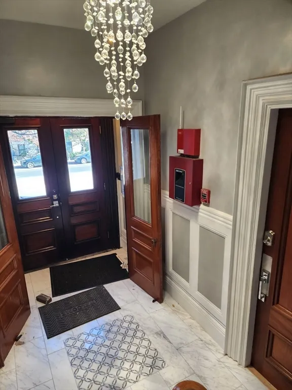 469 Massachusetts Ave, Roxbury