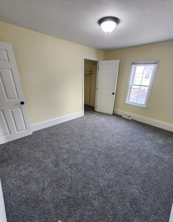 14 Everett, Middleboro