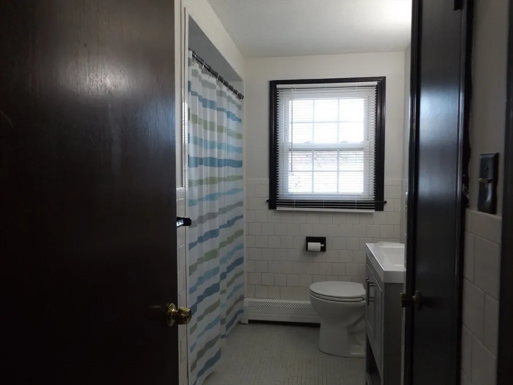 28 Greenwich St, Attleboro