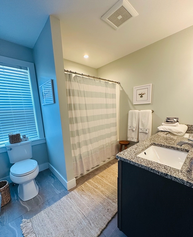 220 Center St, Pembroke