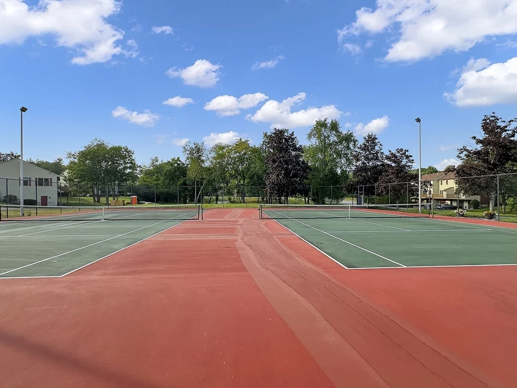 45 Apache Way, Tewksbury