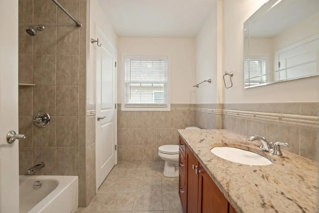 22 School St, Waltham