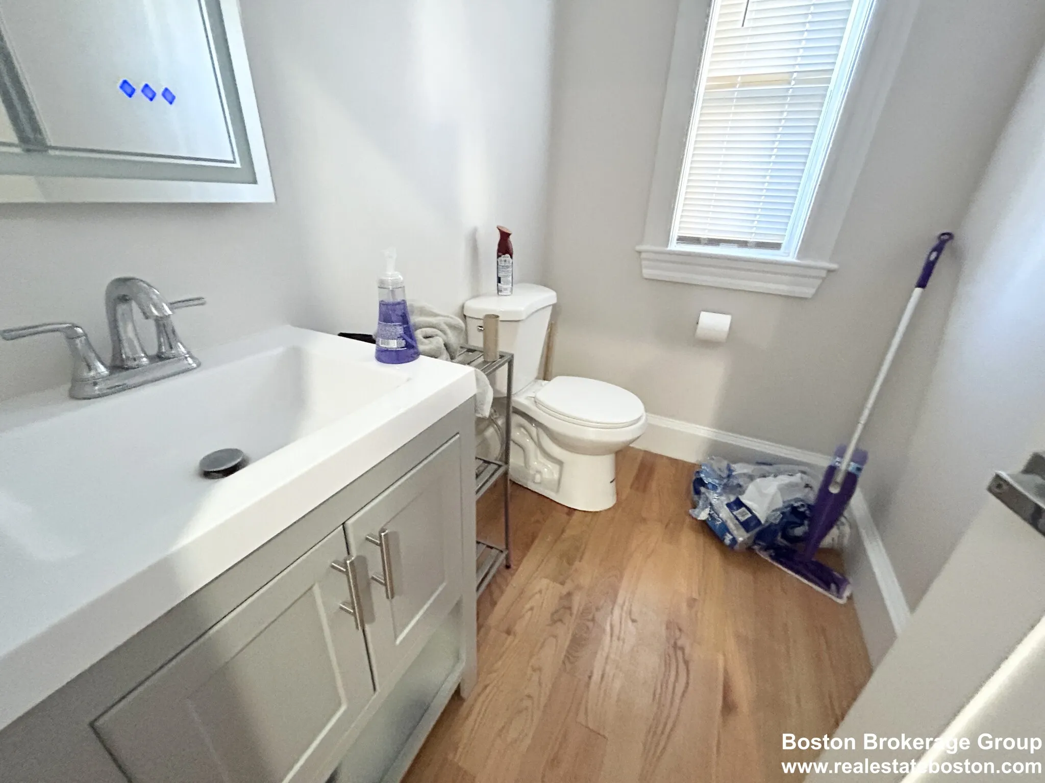 74 Marine Rd, South Boston