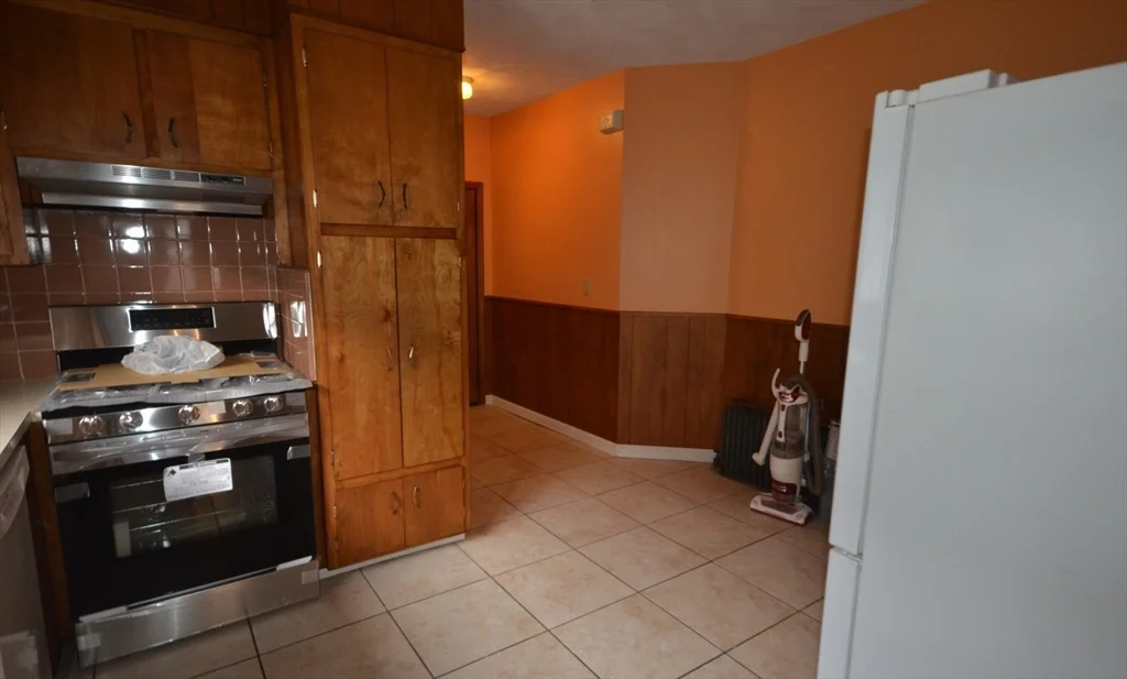 20 Benton Rd, Tufts University