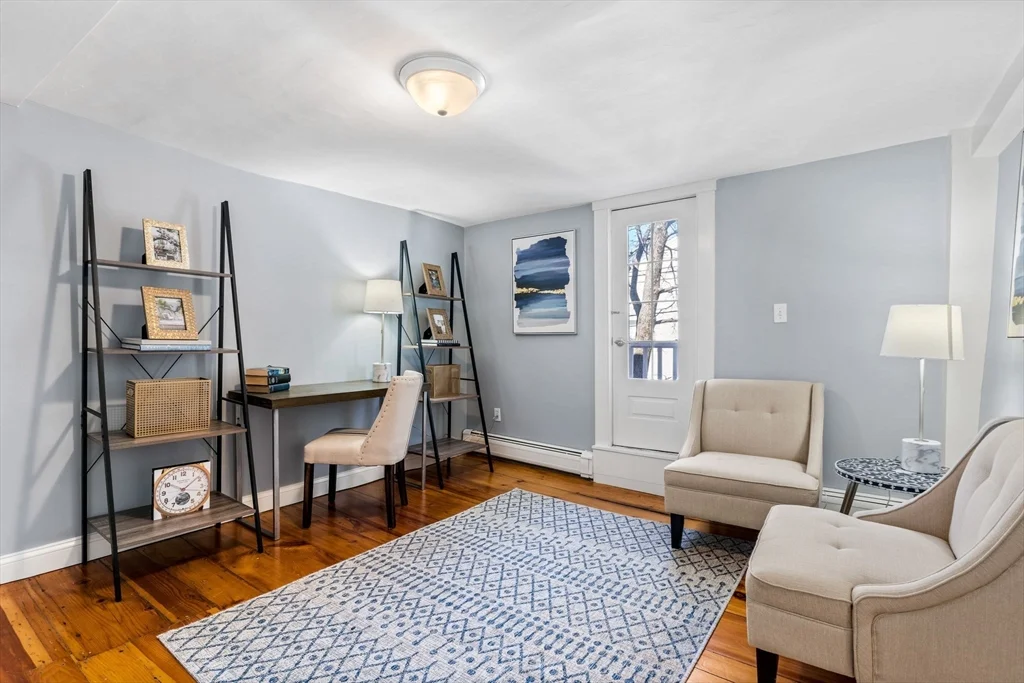 452 Main St, Amesbury