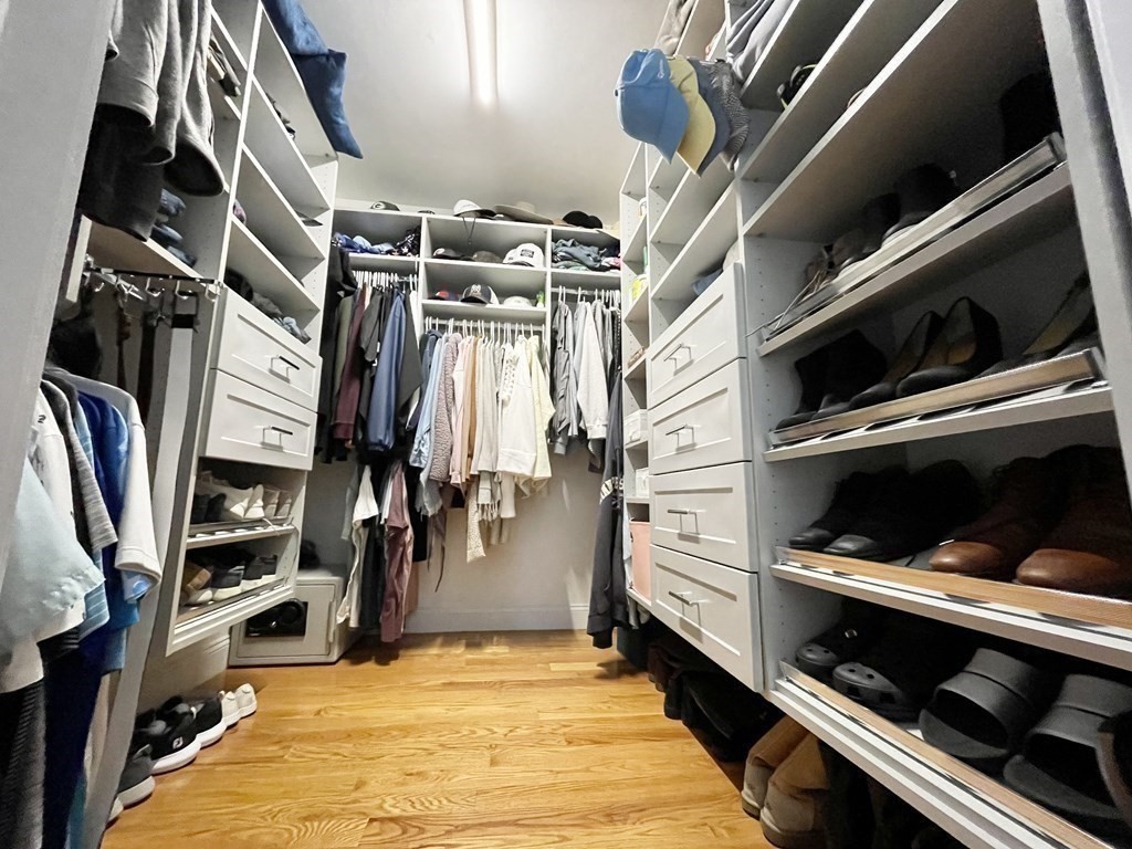 148 Pearl Ave, Revere