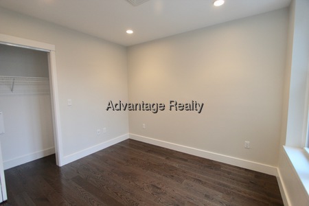 434 Mcgrath Highway, Prospect Hill