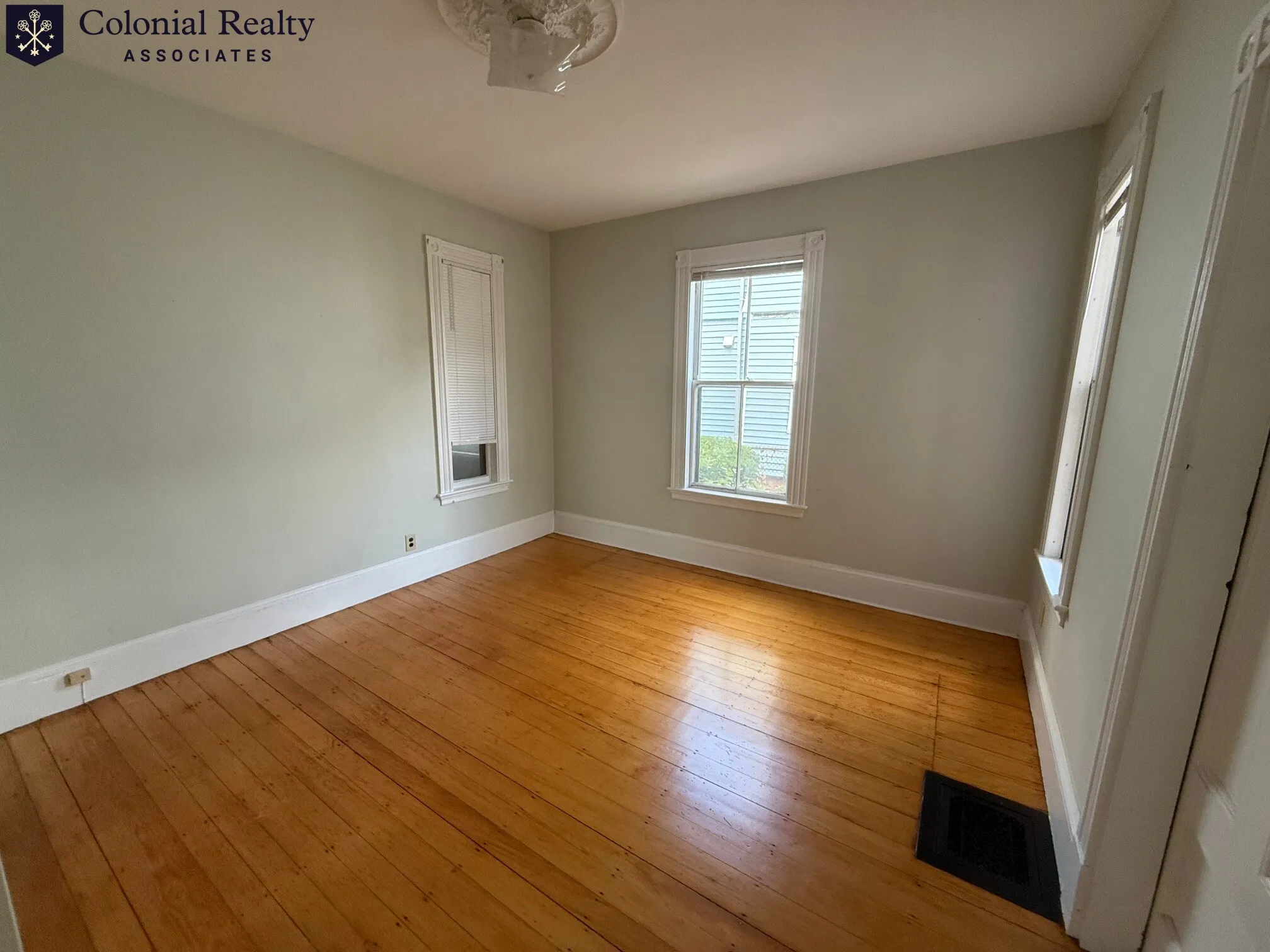 55 Rindge Ave, North Cambridge