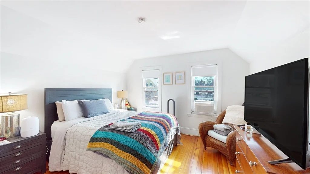 70 Hudson, Powder House Square