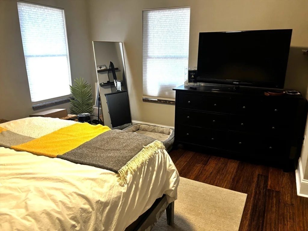 380 West Broadway, South Boston