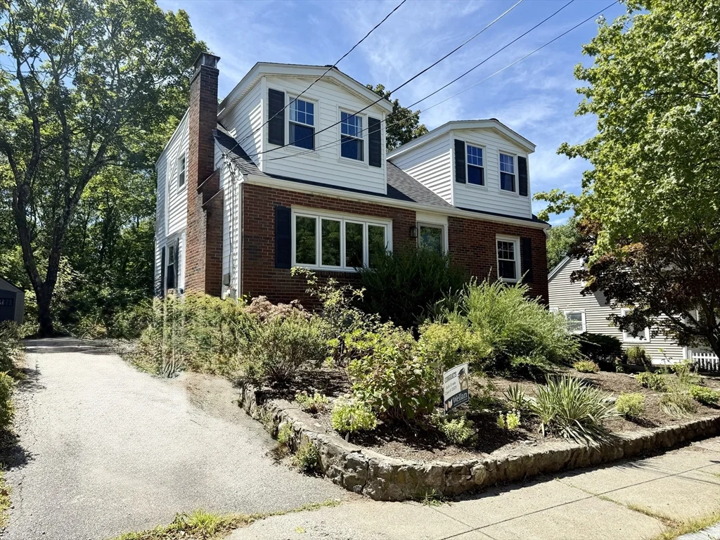 100 Stimson St, West Roxbury